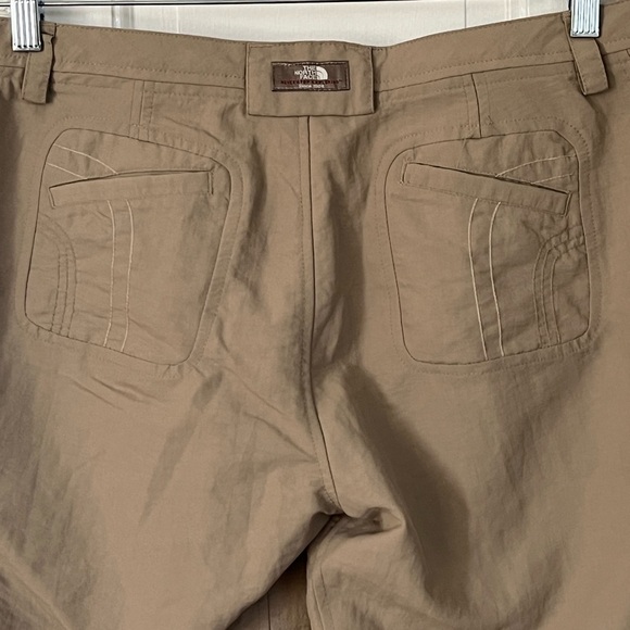 NWT The North Face Paramount Trail Hiking Pants Women's 12 UPF 30 Dune Beige - Picture 6 of 16